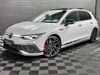 VW Golf (2024) - Photo 6