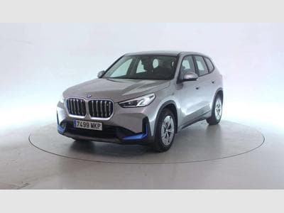 Bmw iX1 xDrive30 (2023) - Photo 1