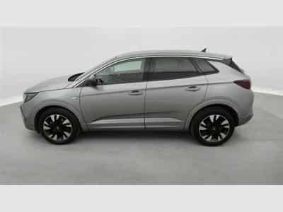 Opel Grandland 1.2 Turbo Business Elegance S&S (2023) - Photo 3