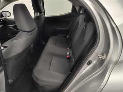 Toyota Yaris 1.5i VVT-i Hybrid E-CVT CARPLAY / CLIM (2025) - Photo 13