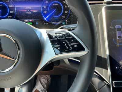 Mercedes EQE 300 Standard (2023) - Photo 12