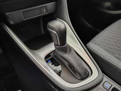 Toyota Yaris 1.5i VVT-i Hybrid E-CVT CARPLAY / CLIM (2025) - Photo 12