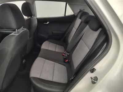 Kia Stonic 1.2i 84Cv Urban Edition NAVI / CARPLAY / CAMERA / ALU (2025) - Photo 13
