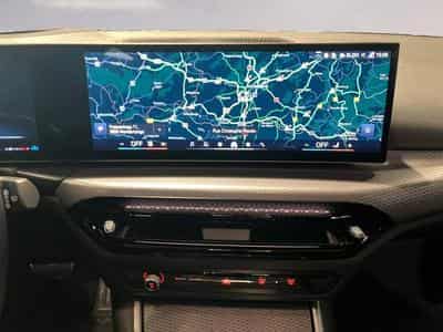BMW 320 320d xDrive Touring M Sport (2025) - Photo 11