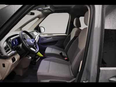 VW Multivan (2025) - Photo 3