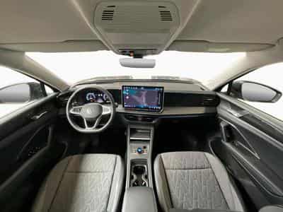 VW Tiguan Life+DSG+P.Info.+AHK+LED+Navi (2025) - Photo 2