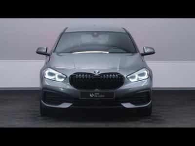 BMW 118 i 136cv Hatch Steptronic Advantage (2023) - Photo 2