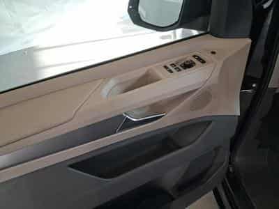 VW T7 Life LONG (2026) - Photo 10