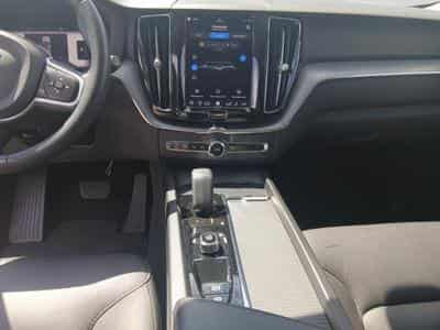 Volvo XC60 Core (2022) - Photo 11