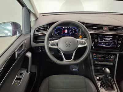 VW Touran Highline R-Line 1.5 TSI 7-Gang-DSG (2026) - Photo 12