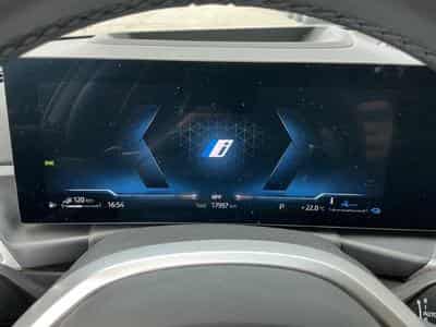 Bmw 330 3er - 330e xDrive M Sport (EURO 6e) SOH 100% (2025) - Photo 14