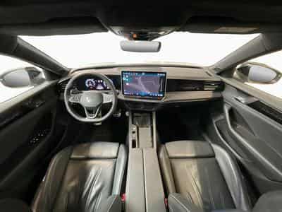 VW Passat R-Line+DSG+4M+IQ-Drive+Pano+Soundsystem+AHK (2024) - Photo 2