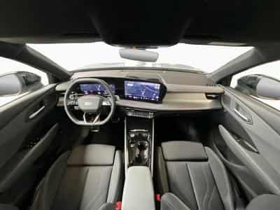 Audi Q3 S-Line+TDI+S-Tronic+LED+Tech+ (2025) - Photo 2