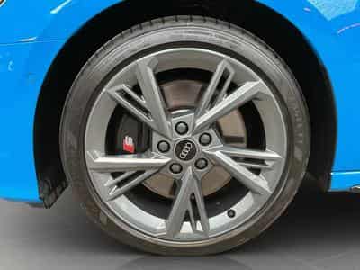 Audi S3 SB+TFSI+Quattro+S-Tronic+LM18 (2023) - Photo 8