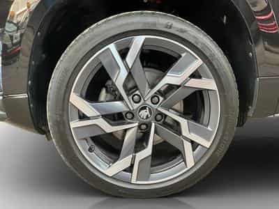 Skoda Karoq Sportline+DSG+4x4+Pano+AHK+Stand-H.+P.Travel-Ass. (2025) - Photo 8