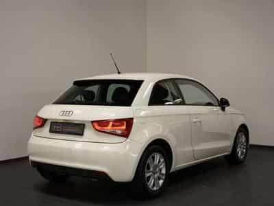 Audi A1 1,4 TFSI Attraction 2.Hand *Xenon *SHZ *Klima (2010) - Photo 6