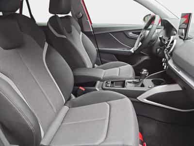 Audi Q2 35 TFSI S-Tronic 150 S-Line (2025) - Photo 14
