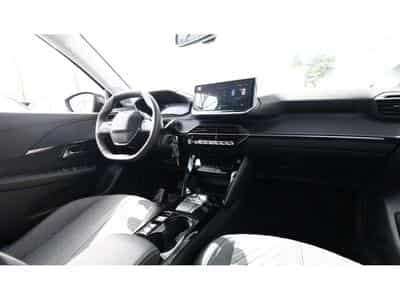Peugeot 208 Hybrid PureTech 110 Automatique (2025) - Photo 8