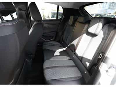 Peugeot 208 Hybrid PureTech 110 Automatique (2025) - Photo 9