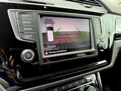 VW Touran Touran Highline 1.8 TSI DSG /NAVI/LED/ACC/CAM/ (2015) - Photo 15