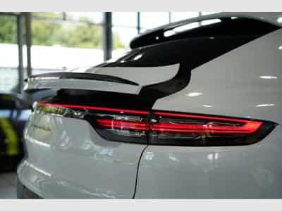 Porsche Cayenne Turbo *21*Chrono*Pano*HUD*Matrix*Memory (2019) - Photo 11