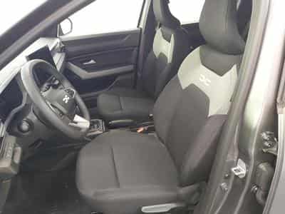 Dacia Bigster 1.2 Mild Hybrid 140 Essential (2026) - Photo 6