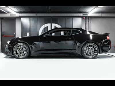 Chevrolet Camaro ZL1°MANUAL 6°PANO°RECARO°KEYLESS°BOSE°KAM°HUD (2020) - Photo 2
