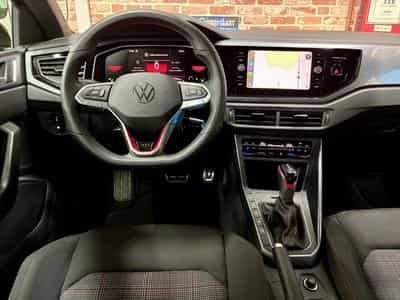 VW Polo Polo 2.0 TSI 207cv DSG GTI CarPlay/SiègCh/ClimA/ACC (2024) - Photo 4