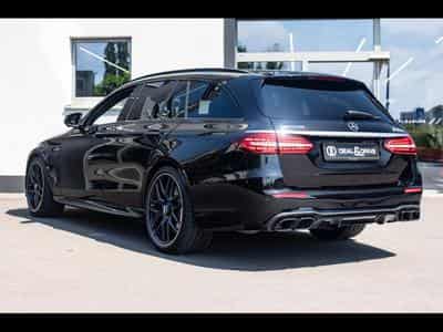 Mercedes E 63 AMG S T-MODELL (612 CH) - CARBON PACKAGE - OBSIDIAN BLACK METALL (2023) - Photo 3