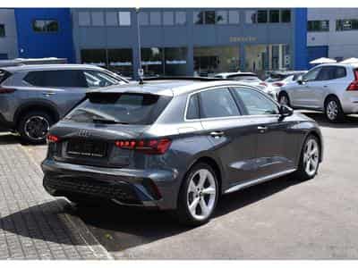Audi A3 Sportback 35 TFSI S-Line S-Tronic PANO SONOS ACC CAM NEUVE (2025) - Photo 4