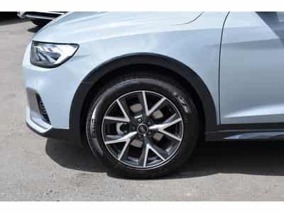 Audi A1 Allstreet 35 TFSI S-Line S-Tronic REGUL LANE GPS KEYLESS CAM (2025) - Photo 5