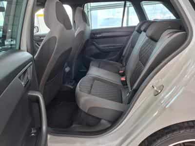 Skoda Fabia 1.0 TSI MONTE CARLO, LED, CAMERA, PANORAMIQUE, ALU 17'',NAV (2019) - Photo 11