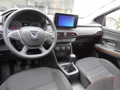 Dacia Sandero STEPWAY (2023) - Photo 8