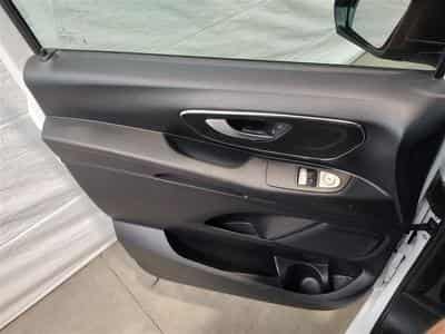 Mercedes Vito 2.0 BlueTEC (2024) - Photo 15