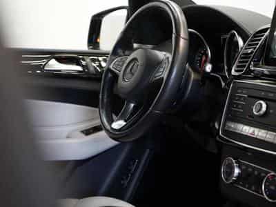 Mercedes GLE 350 d 4M 9G-Tr. AMG Line *Pano *Luft *HK * (2017) - Photo 9