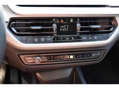 BMW 116 d REGUL GPS PDC LED 1° MAIN (2023) - Photo 15