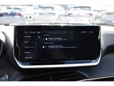 Peugeot 2008 1.2 PureTech Allure ACC GPS LANE SIDE REGUL CAM 360 1° MAIN (2025) - Photo 14