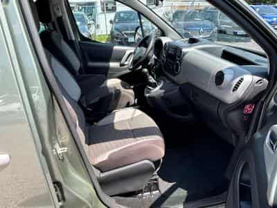 Peugeot Partner Partner Tepee Outdoor 1.6 *Klima*Euro5* (2011) - Photo 9