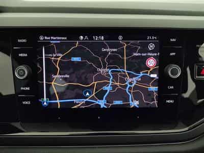 VW Taigo 1.0 TSI 115cv DSG R-Line NAVI / CARPLAY / TO PANO (2025) - Photo 11