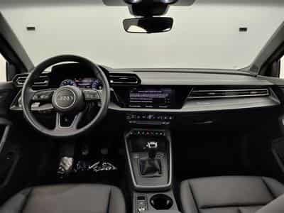Audi A3 30 TDi Navi Cockpit / Led / PDC (2025) - Photo 8