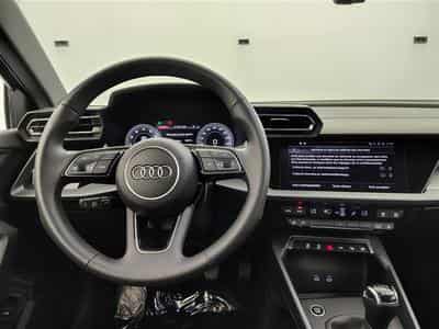Audi A3 30 TDi Navi Cockpit / Led / PDC (2025) - Photo 9
