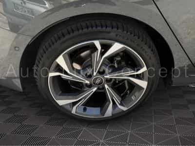 Audi A3 Sportback 40 TFSI e S line (2025) - Photo 13