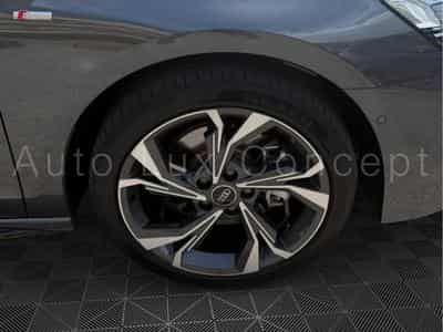 Audi A3 Sportback 40 TFSI e S line (2025) - Photo 14