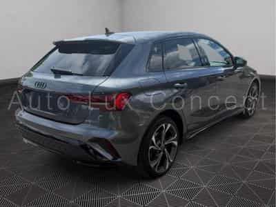 Audi A3 Sportback 40 TFSI e S line (2025) - Photo 3