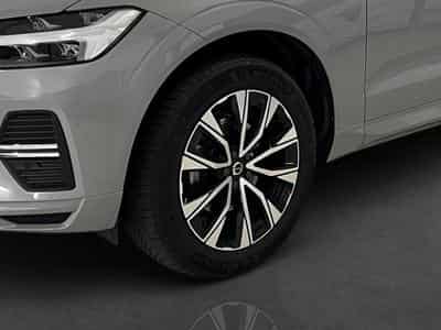 Volvo XC60 Core (2025) - Photo 4