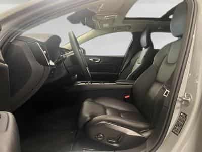 Volvo V60 Plus Dark (2025) - Photo 10