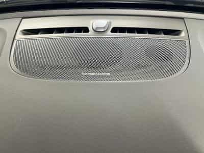 Volvo XC40 Plus Dark (2025) - Photo 15