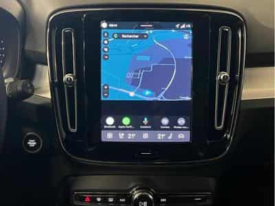 Volvo XC40 Plus Dark (2025) - Photo 9