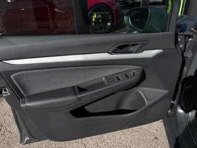 VW Golf VIII Life/Move/Car Play/Keyless (2024) - Photo 8