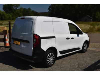 Renault Kangoo 1,5 DCI 95 Airco (2021) - Photo 4